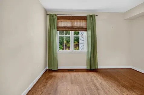 21 Hickory Nut Lane Staunton VA 24401