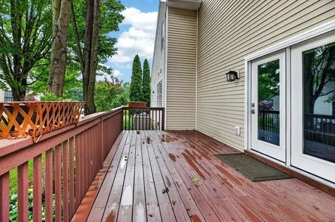 21 Hickory Nut Lane Staunton VA 24401