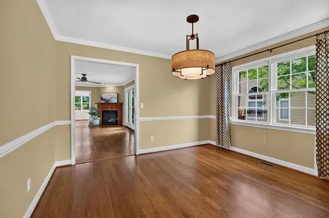 21 Hickory Nut Lane Staunton VA 24401