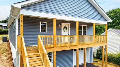 1814 Vinson Street Staunton VA 24401