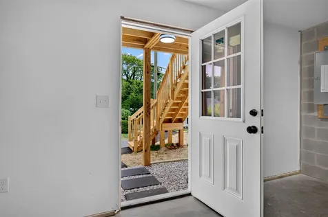 1814 Vinson Street Staunton VA 24401