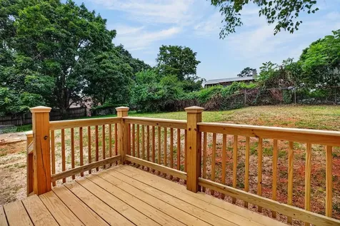 1814 Vinson Street Staunton VA 24401