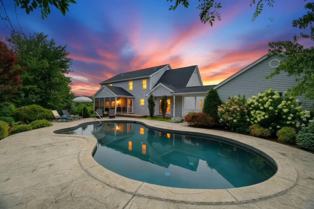 455 White Oak Gap Road Staunton VA 24401