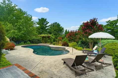 455 White Oak Gap Road Staunton VA 24401