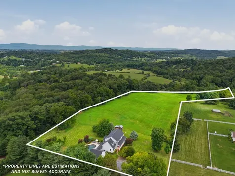 455 White Oak Gap Road Staunton VA 24401
