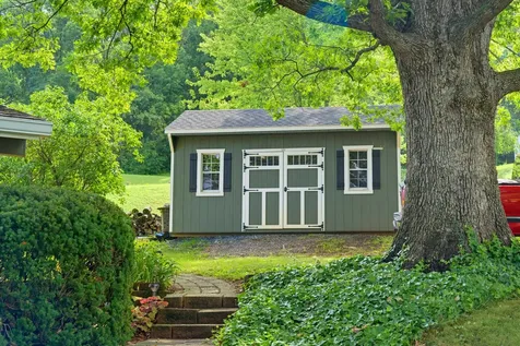 1214 Woodcrest Circle Harrisonburg VA 22801