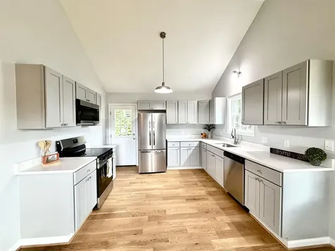715 Mineola Street Staunton VA 24401