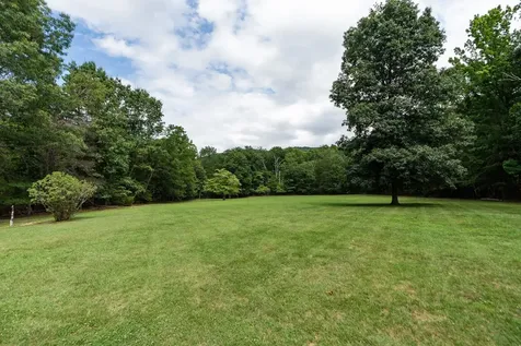 337 Horsehead Road Grottoes VA 24441