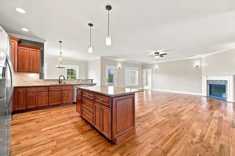 600 Skyrock Court Mcgaheysville VA 22840
