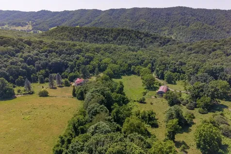 531 Lowland Farms Road Hot Springs VA 24445