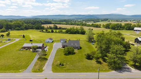 1802 North River Road Mount Solon VA 22843