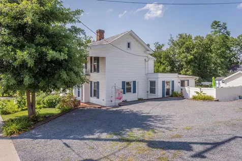 125 Mason Street Broadway VA 22815