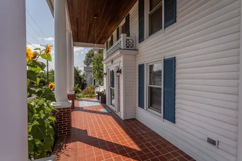 125 Mason Street Broadway VA 22815