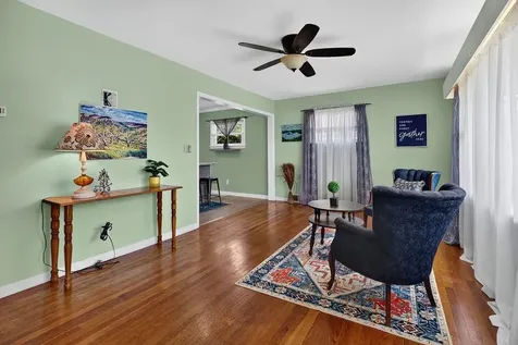 2412 Mt Vernon Street Waynesboro VA 22980