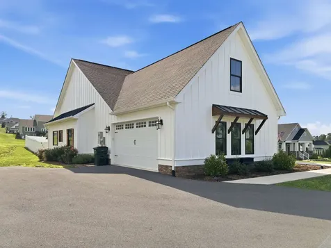 165 Rolling Oaks Drive Fishersville VA 22939