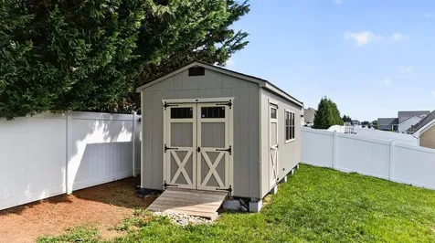47 Windsong Court S Fishersville VA 22939