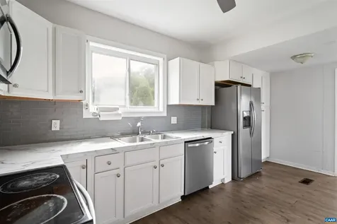 1435 Middlebrook Road Staunton VA 24401