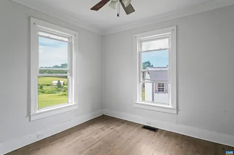 1435 Middlebrook Road Staunton VA 24401