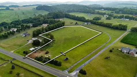 Tbd Lee Jackson Highway Greenville VA 24440