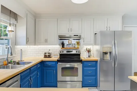 21 Amelia Drive Waynesboro VA 22980