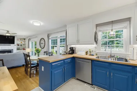 21 Amelia Drive Waynesboro VA 22980