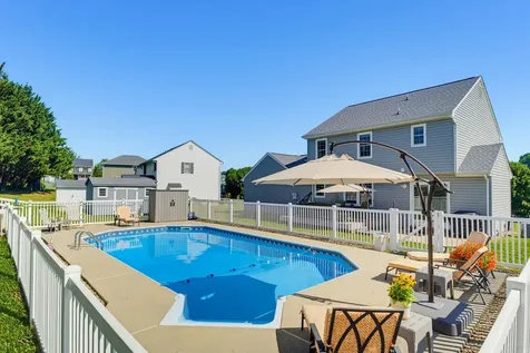 21 Amelia Drive Waynesboro VA 22980