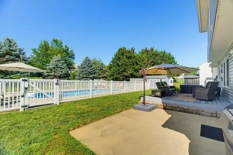 21 Amelia Drive Waynesboro VA 22980