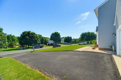 21 Amelia Drive Waynesboro VA 22980