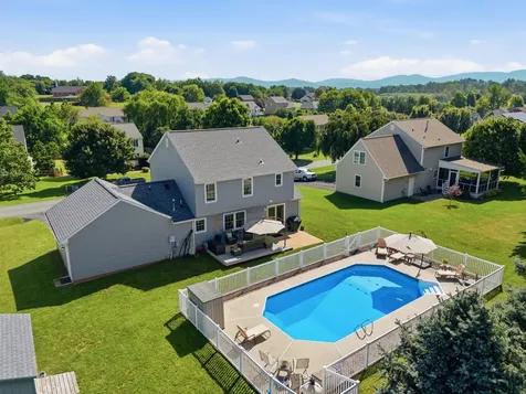 21 Amelia Drive Waynesboro VA 22980