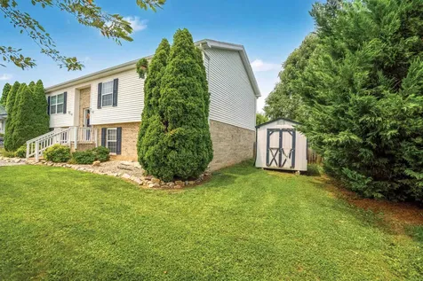 9417 Millet Circle Mcgaheysville VA 22840