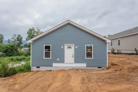 387 Trenton Avenue Shenandoah VA 22849