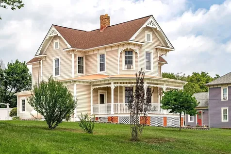 102 Houff Road Weyers Cave VA 24486