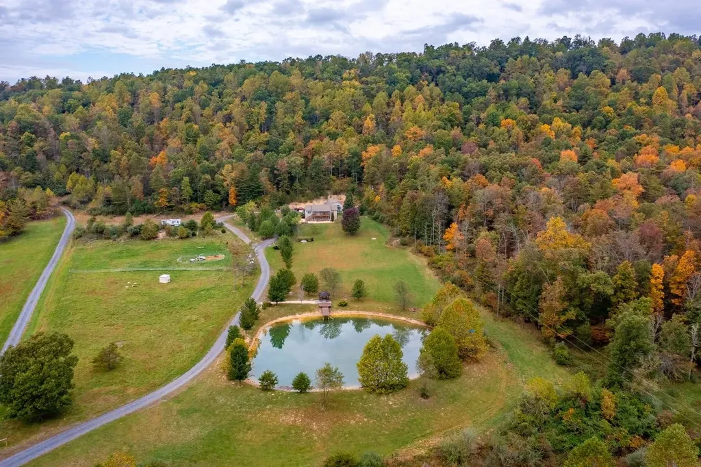 93 Poplar Ridge Lane Craigsville VA 24430