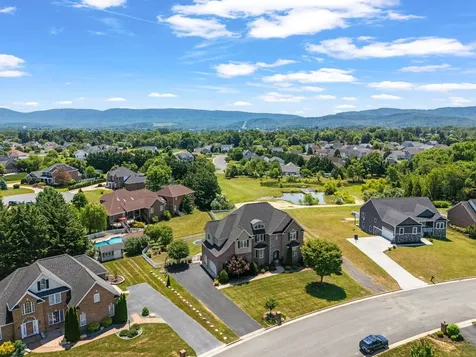 2420 Village Drive Waynesboro VA 22980