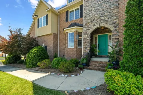 2420 Village Drive Waynesboro VA 22980