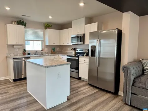 766 Carson Circle Grottoes VA 24441