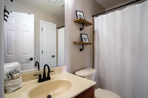 209 Buchanan Drive Broadway VA 22815