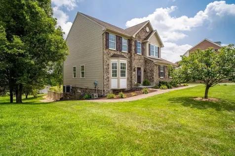 209 Buchanan Drive Broadway VA 22815