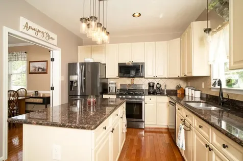 209 Buchanan Drive Broadway VA 22815