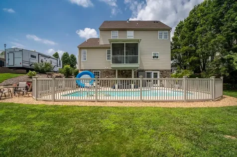 209 Buchanan Drive Broadway VA 22815