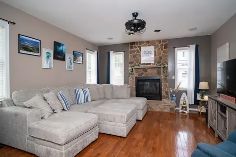 209 Buchanan Drive Broadway VA 22815