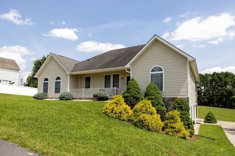 1655 Briarcrest Drive Rockingham VA 22801