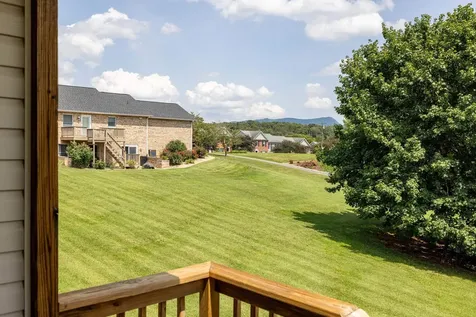 1655 Briarcrest Drive Rockingham VA 22801