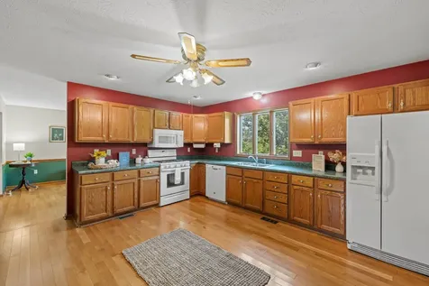 36 Pambrook Drive Fishersville VA 22939