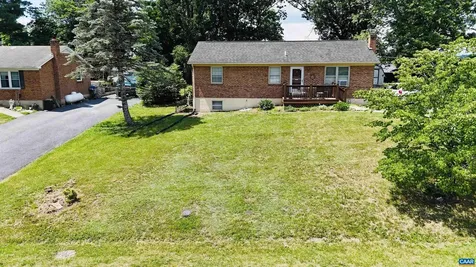 17 Ken View Avenue Verona VA 24482