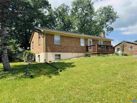 17 Ken View Avenue Verona VA 24482
