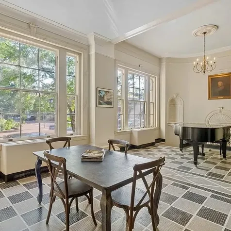 500 Court Square Charlottesville VA 22902