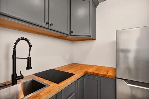500 Court Square Charlottesville VA 22902