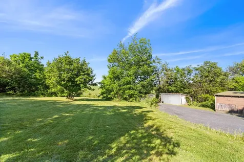 15161 American Legion Drive Broadway VA 22815