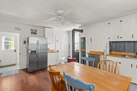 15161 American Legion Drive Broadway VA 22815